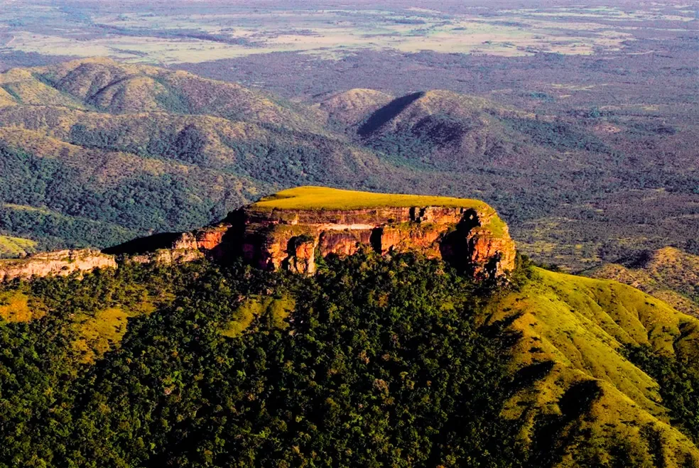 Aerial view of the table-shaped São Jerônimo summit surrounded by Cerrado